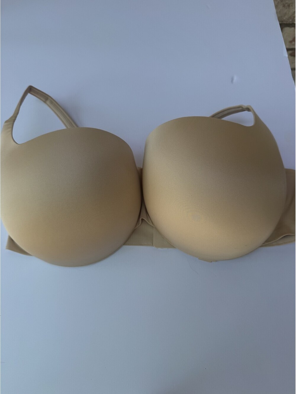 SKIMS Nude Balconette push up bra